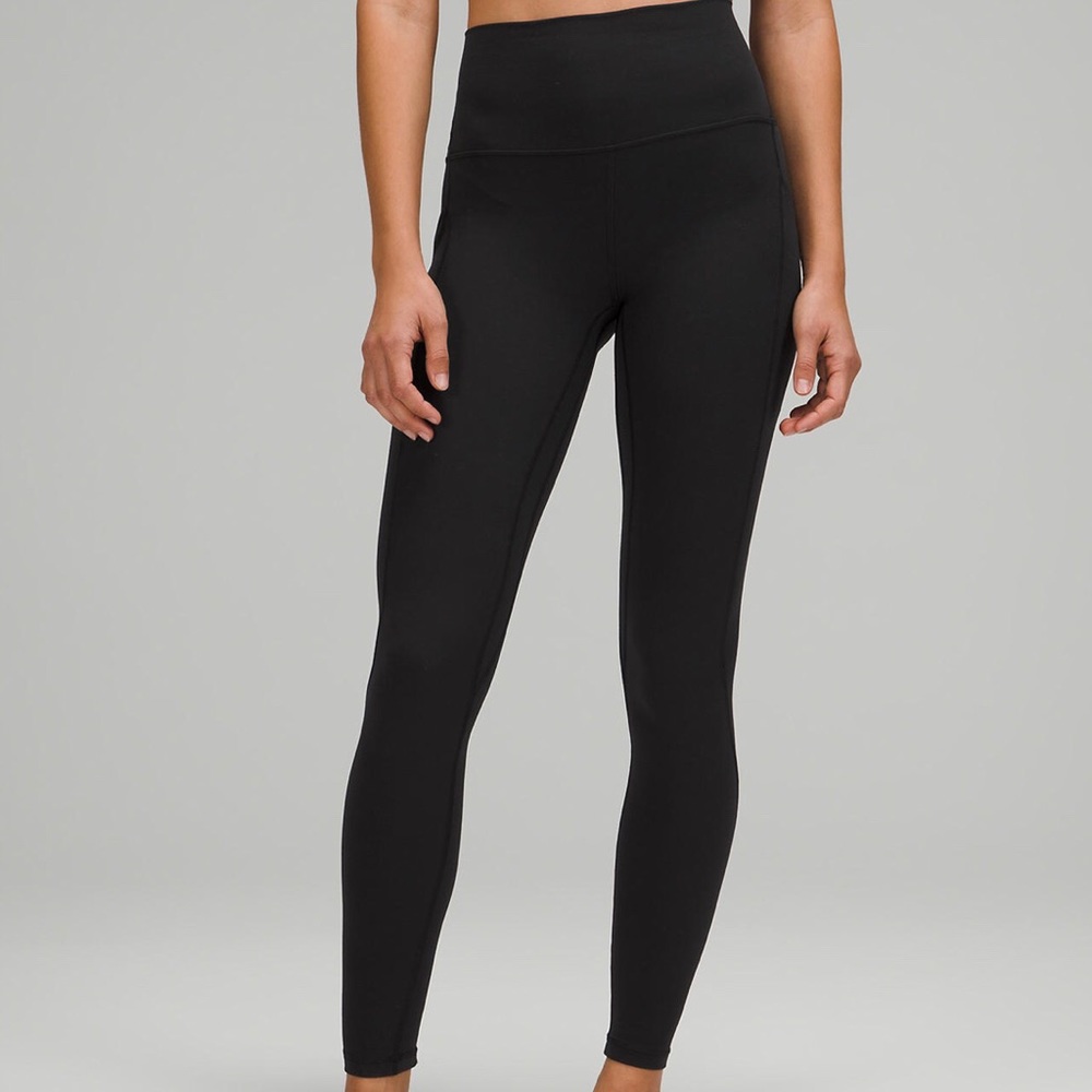 These are brand new Lulu lemon Align HR pant 25” *Pockets